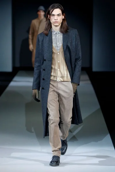 Look 23